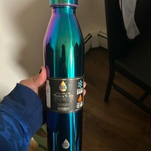 20 OZ water bottle